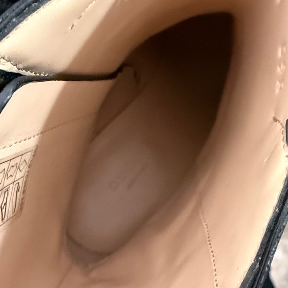 Gucci Kensington Nappa Samoa Ankle Boots with Buckle Detail - Picture 9 of 10